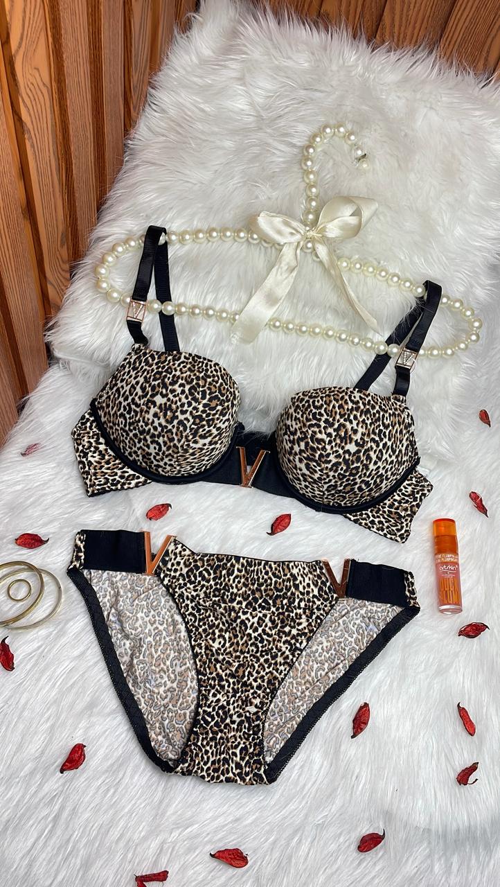 برا وبانتي تايجر مزود باكسسوار