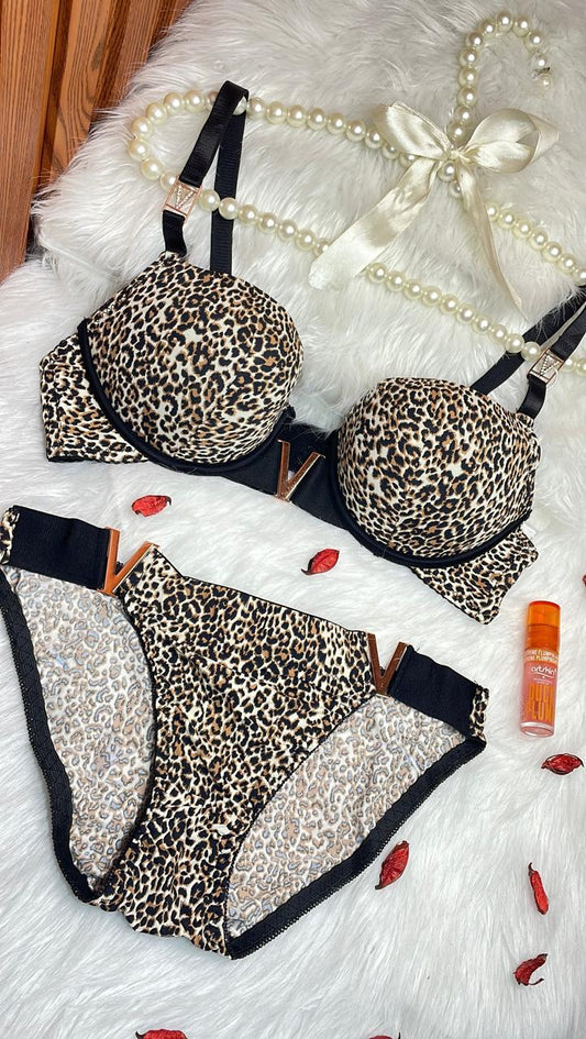 برا وبانتي تايجر مزود باكسسوار