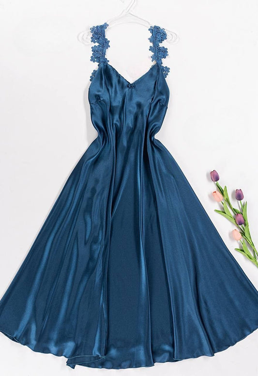 لانجيري ستان مزود بحمالات دانتيل