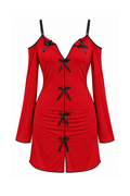 Short dress with long sleeves and cold shoulders