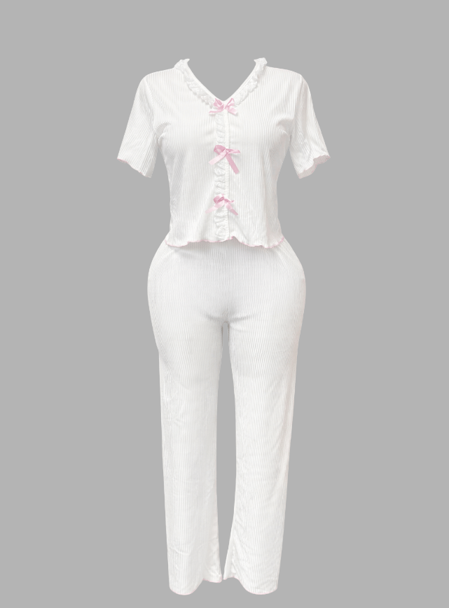 بيجامه بنطلون نص بكم مزوده بازرار وهميه